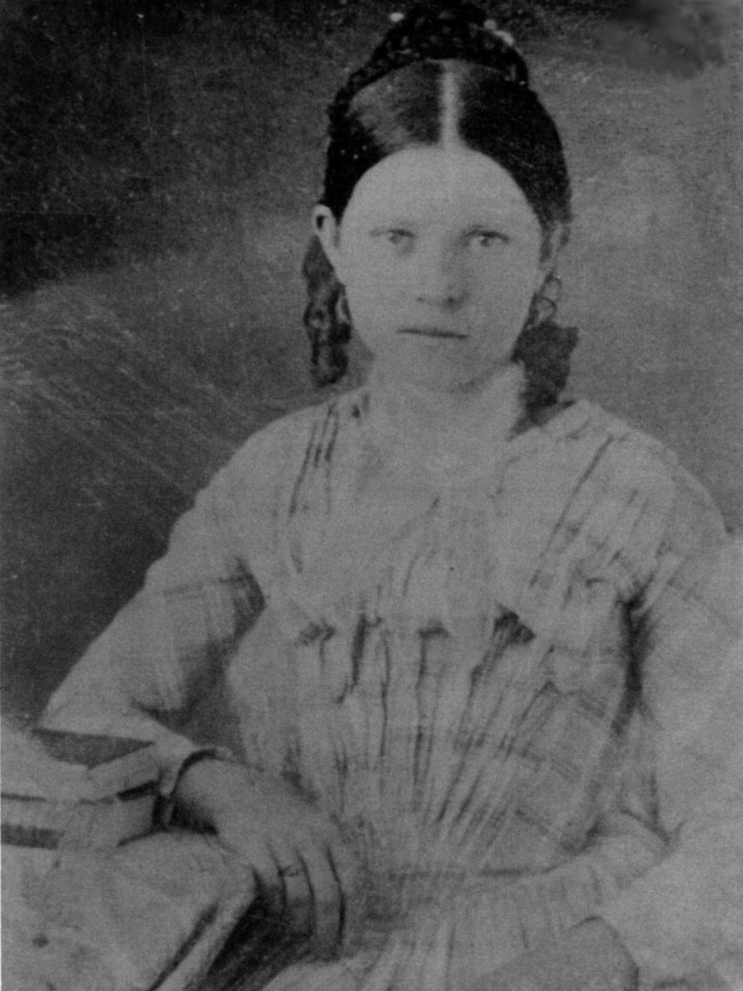 Harriet Naomi Holman (1834 - 1914) Profile